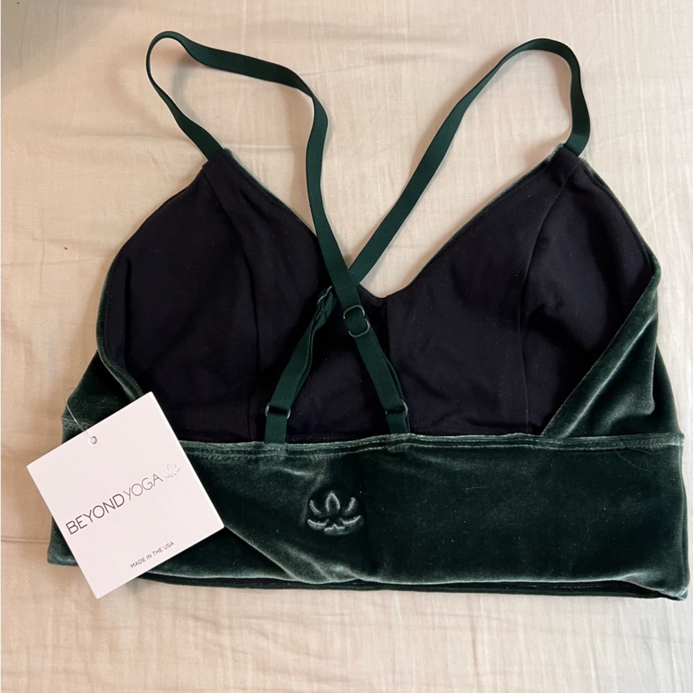 Velvet green beyond yoga bra top